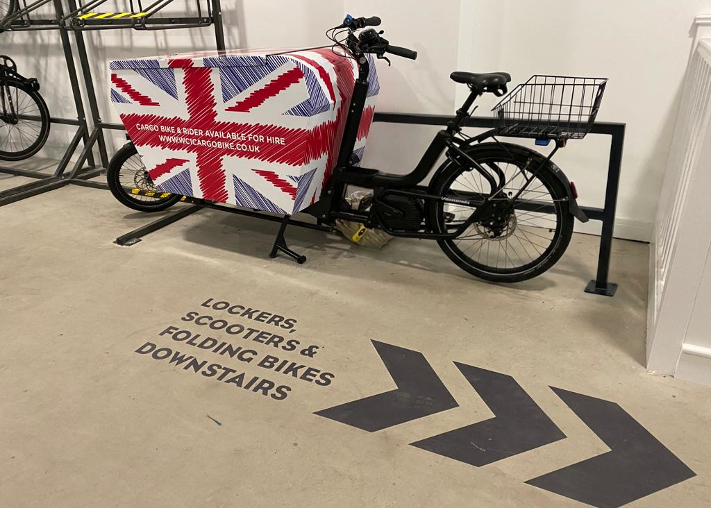 Support à arceau pour vélo cargo